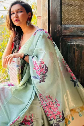 Women sky blue Art silk handloom saree