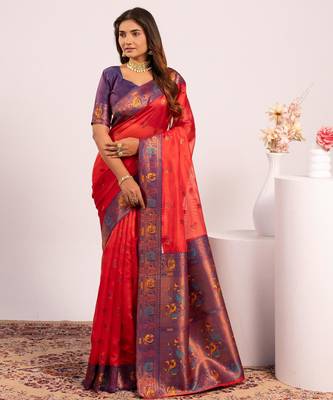 Women red Art silk handloom saree 4