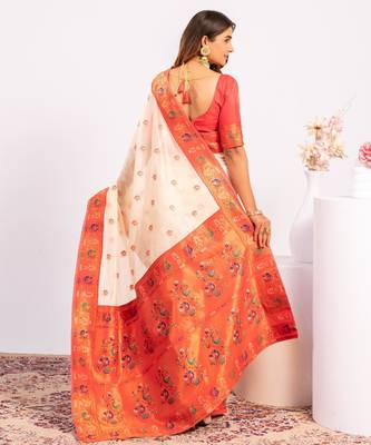 Women white Art silk handloom saree 5