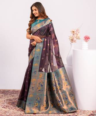 Women wine Art silk handloom saree 1