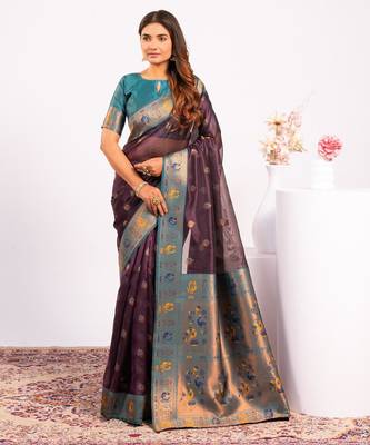Women wine Art silk handloom saree 3