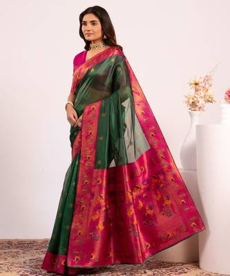 Women green Art silk handloom saree 3