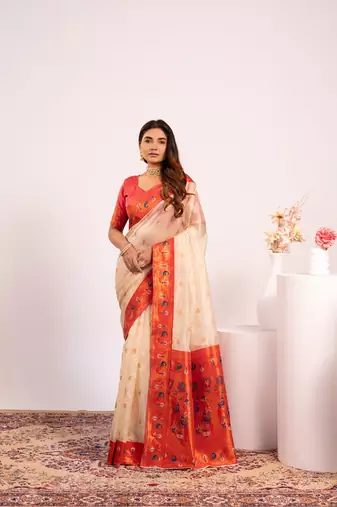 Women white Art silk handloom saree