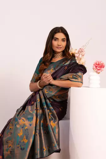 Women wine Art silk handloom saree