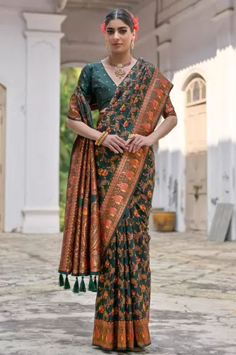 Women green Art silk handloom saree