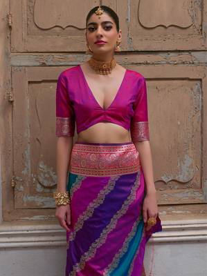 Women pink Art silk handloom saree 3