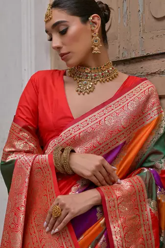 Women red Art silk handloom saree