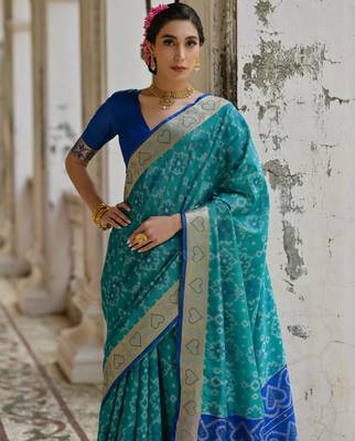 Women firozi Art silk handloom saree 4