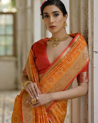 Women mustarad Art silk handloom saree 3
