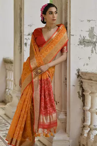 Women mustarad Art silk handloom saree