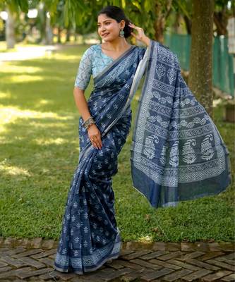 Women blue art silk handloom saree 2