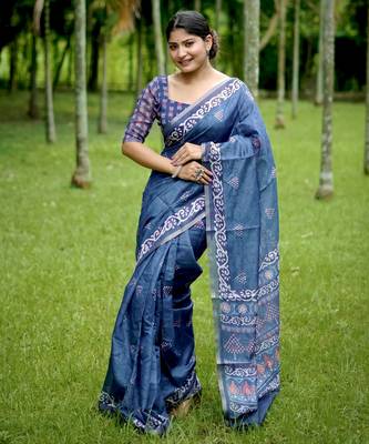 Women blue art silk handloom saree 4
