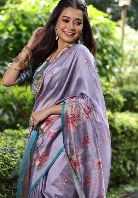 Women grey art silk handloom saree 3