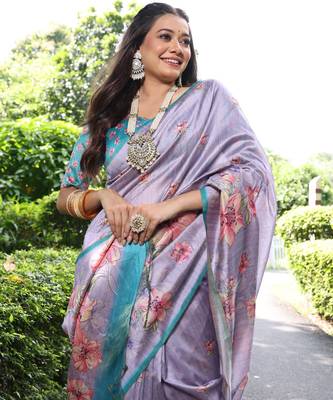 Women grey art silk handloom saree 4