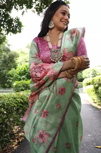 Women rama art silk handloom saree