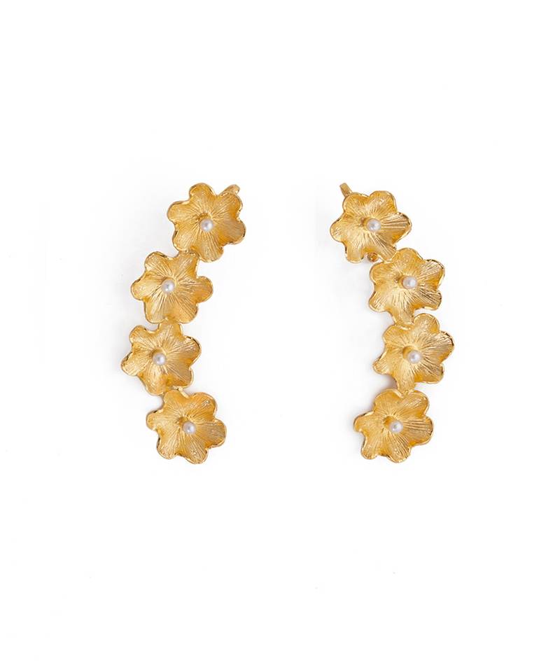 Gold plated pearls floral carved ear cuff