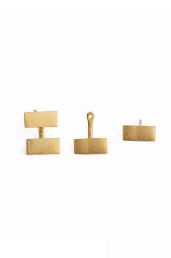 Golden biscuit stud earrings