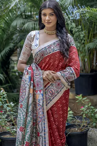 Women red art silk handloom saree