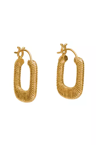 Golden threaded rectangular hoops