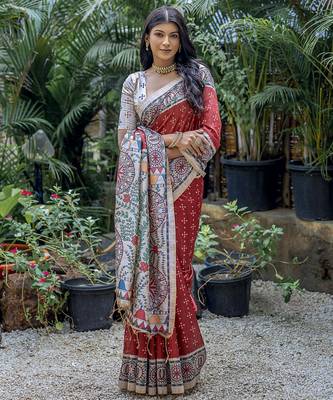 Women red art silk handloom saree 3
