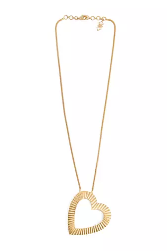 Golden textured heart pendant neckchain