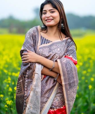 Women red art silk handloom saree 3