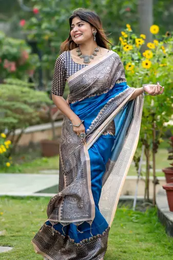 Women blue art silk handloom saree