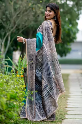 Women rama art silk handloom saree
