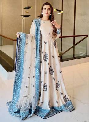 White Anarkali Suit Set Beautiful Gown With Dupatta 1