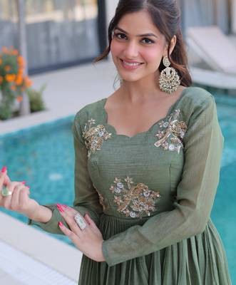 Pista silk readymade anarkali suit with embroidery & zari sequin  work 2