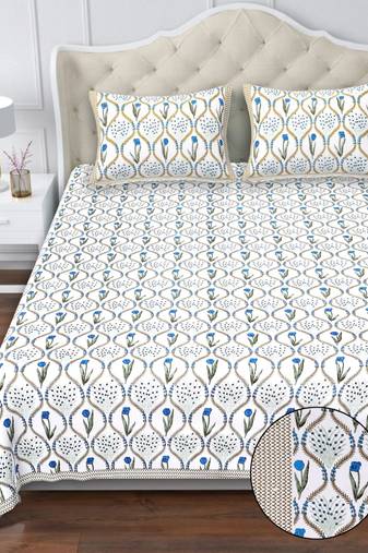 White blue floral print pure cotton king size bedsheet with 2 pillow covers