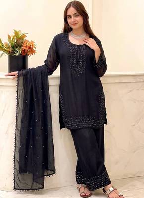 Black fandy silk straight salwar kameez dupatta set 1