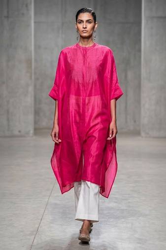 Fuchsia pink dupion silk long kurti set