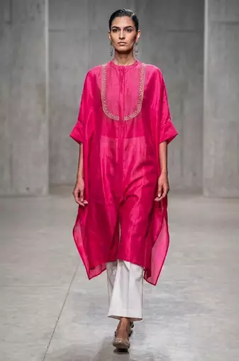 Fuchsia pink embroidered dupion silk long kurti set