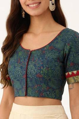 Green cotton printed non padded blouse 4
