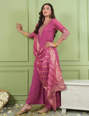 Pink gold silk embroidery kurta set with jacquard dupatta | readymade suit 2