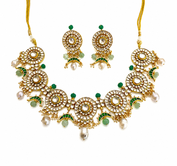 The emerald kundan necklace earring set 2