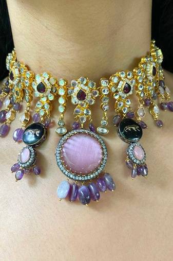 The leopard amethyst kundan set