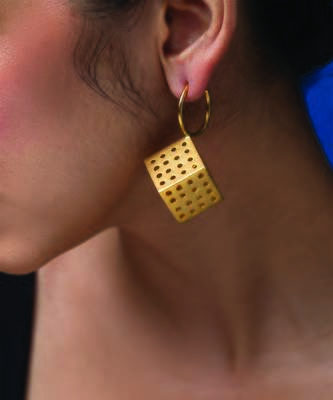Gold mini cubical hoops earrings 3