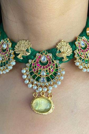 The regal peacock kundan necklace set