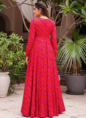 Pink digital print faux georgette sharara suit set with crop top & shrug stitched 2