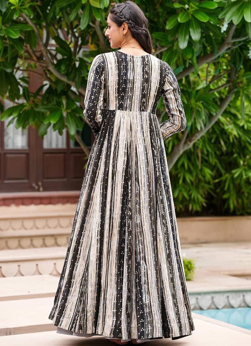 Light grey digital print faux georgette sharara suit set with crop top & shrug stitched