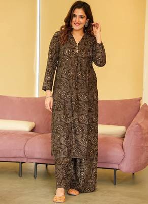 Brown heavy digital printed pure maslin salwar-kameez 1