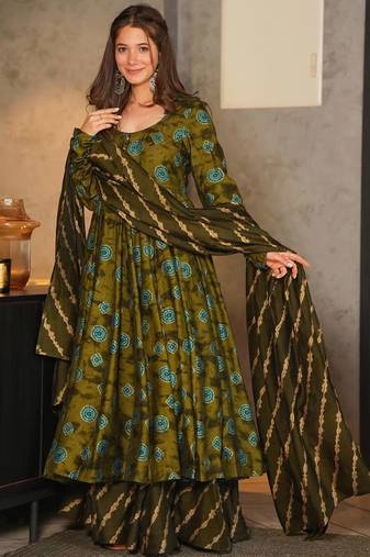 Green heavy digital printed pure maslin  palazzo