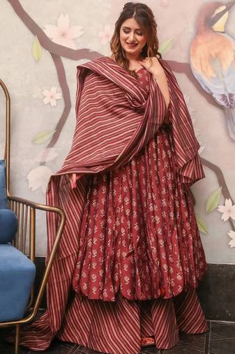 Maroon heavy digital printed pure maslin  palazzo
