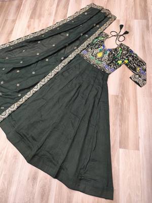 Mehendi vichitra silk readymade anarkali suit with thread embroidery work 3