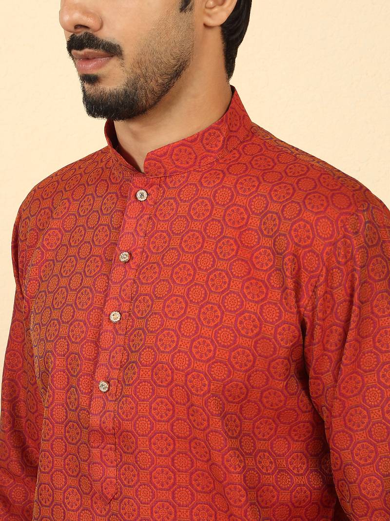 Silk blend jacquard geometric maroon kurta with beige elastic dhoti