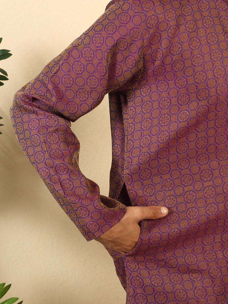 Silk blend jacquard geometric purple kurta with beige elastic dhoti