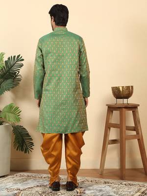 Silk blend jacquard paisley green kurta with mustard elastic dhoti 3