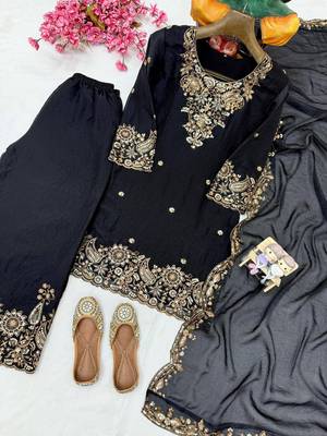 Black nc moss silk blend kurti palazzo set with embroidered dupatta 2